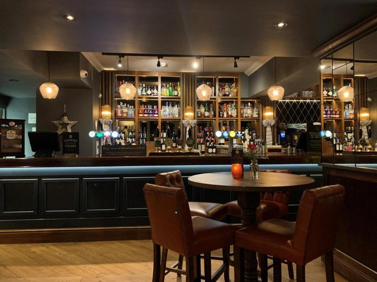 Harper'S Steakhouse With Rooms, Хейзлмир Экстерьер фото